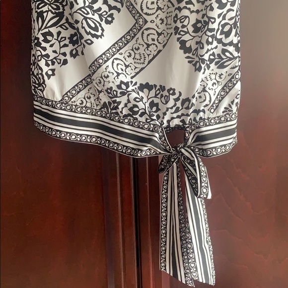 Summer off the shoulder blouse - Picture 2 of 3